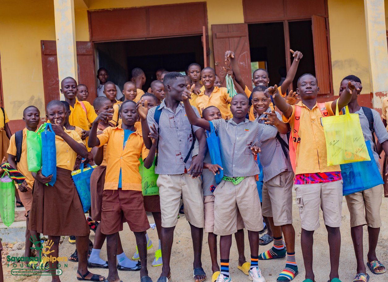 On the 23rd September, 2022, we donated health essentials and educational materials to 107 beneficiaries to  Amanga Junior high School in the Bongo district in the Upper East Region.