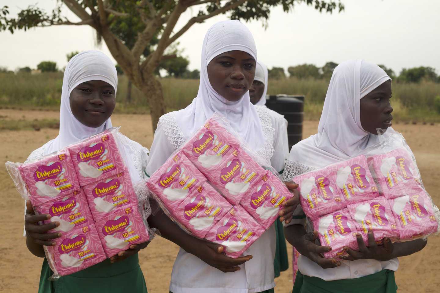 On the 27th November, 2023, we donated health essentials and educational materials to 19 beneficiarie to Voggu Junior High School in the Kumbungu District, Northern Region.